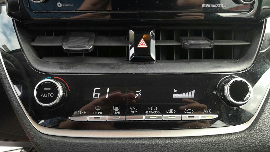 Used 2022 Toyota Corolla LE image 26