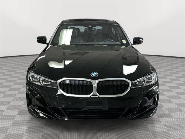 Used 2024 BMW 330i xDrive Sedan w/ Premium Package AWD/4WD image 7