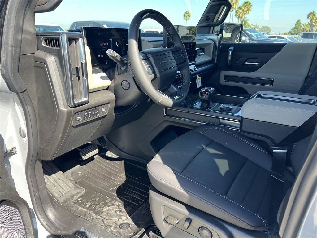 New 2026 GMC Hummer EV 4x4 Crew Cab image 9