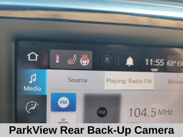 Used 2023 Chrysler Voyager LX image 9