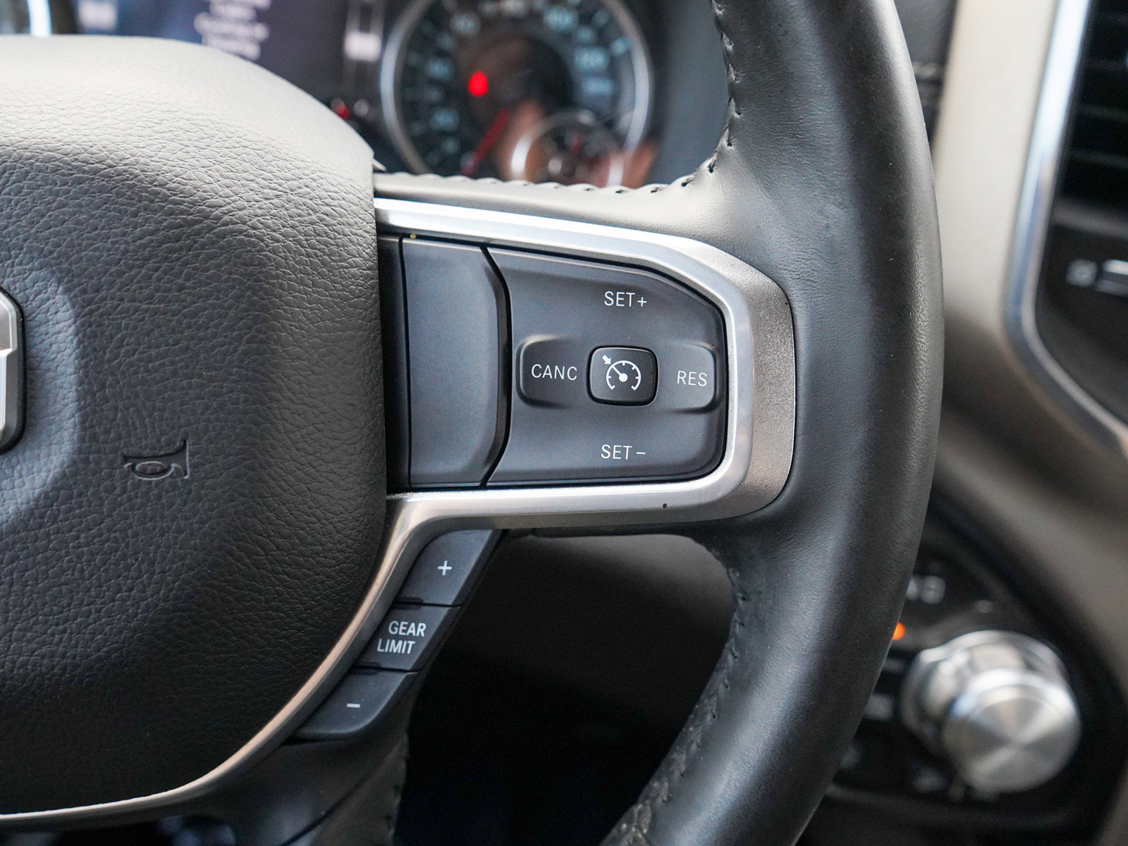 Used 2021 RAM 1500 Laramie image 27