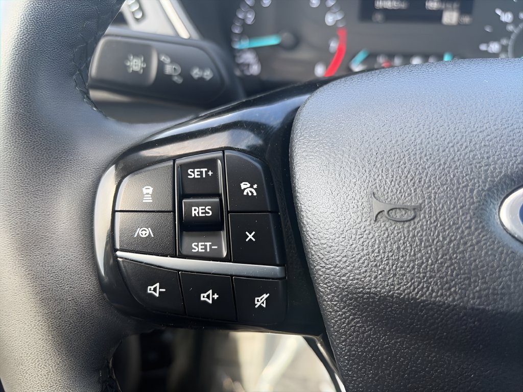 Used 2022 Ford Escape SE w/ Cold Weather Package FWD image 26