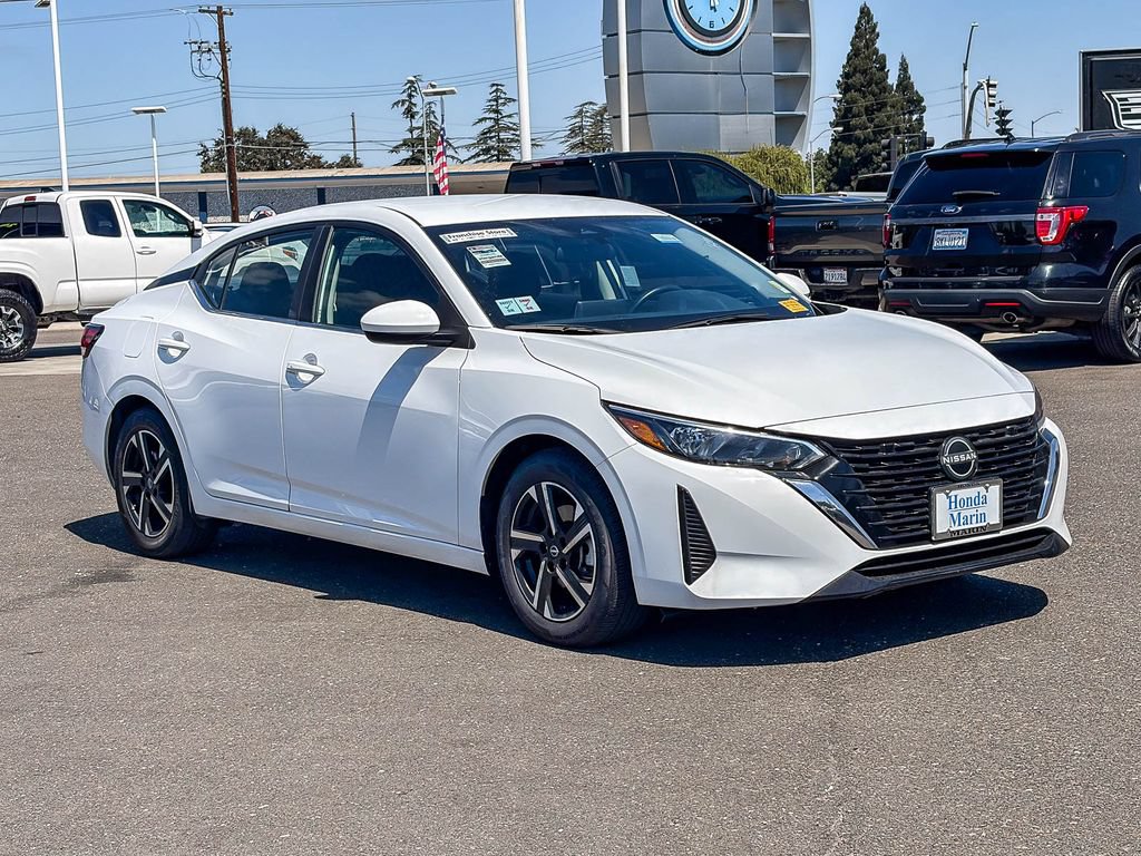 Used 2024 Nissan Sentra SV FWD image 5
