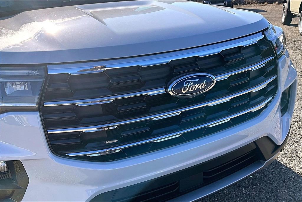 New 2026 Ford Explorer Active w/ Active Comfort Package image 35