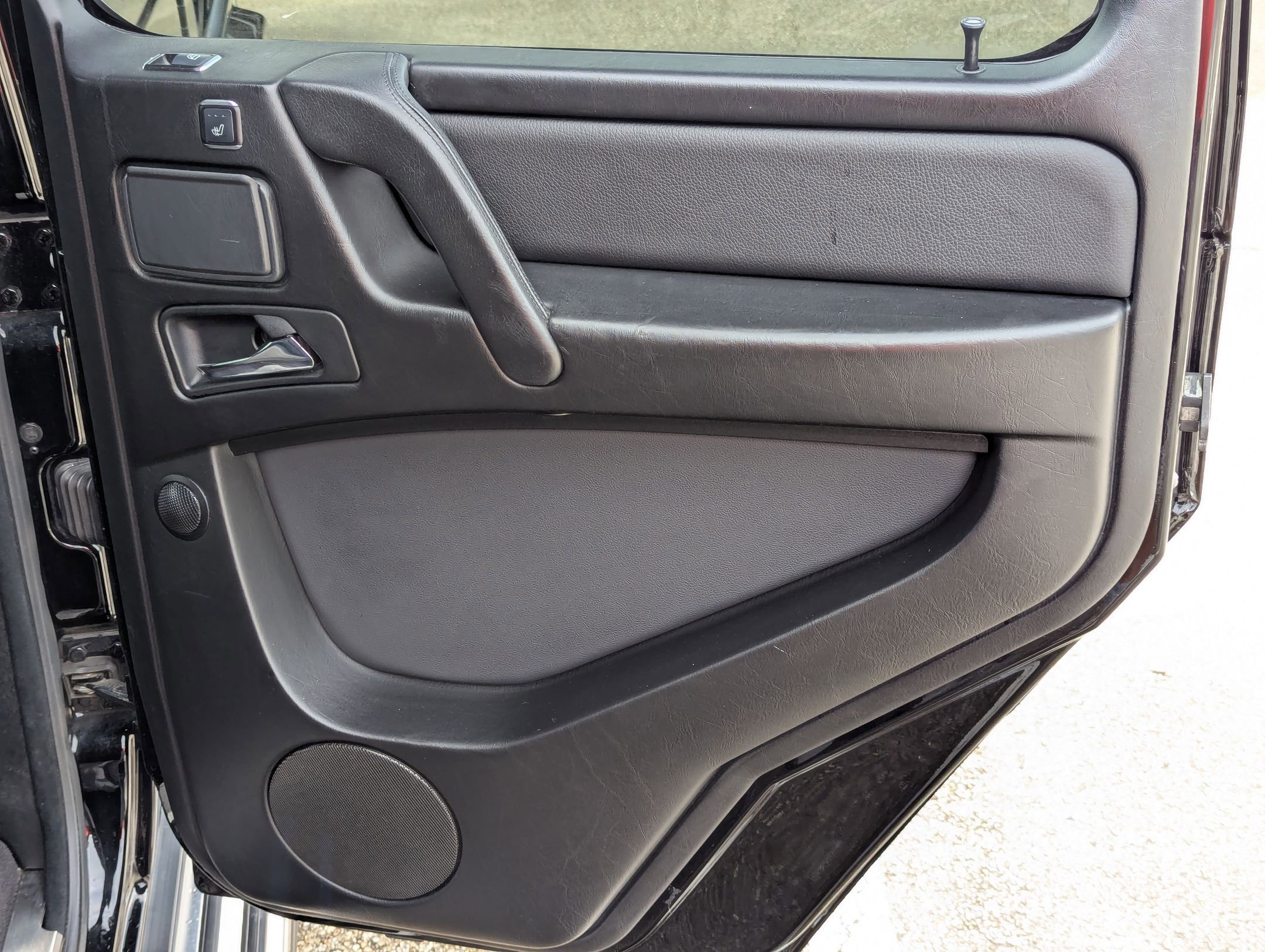 Used 2014 Mercedes-Benz G 550 image 23