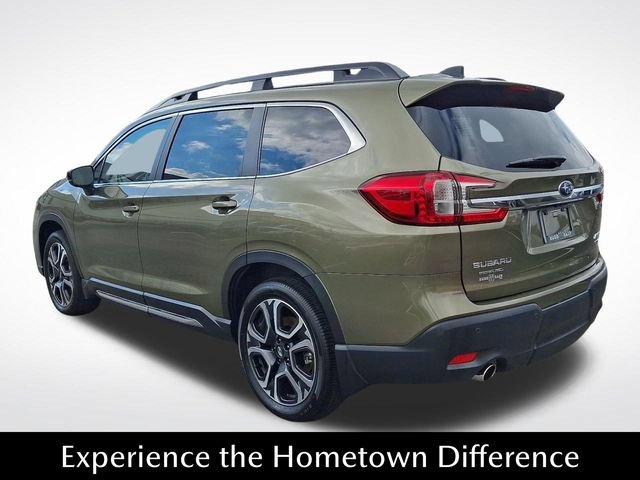 Used 2025 Subaru Ascent Limited AWD/4WD image 4