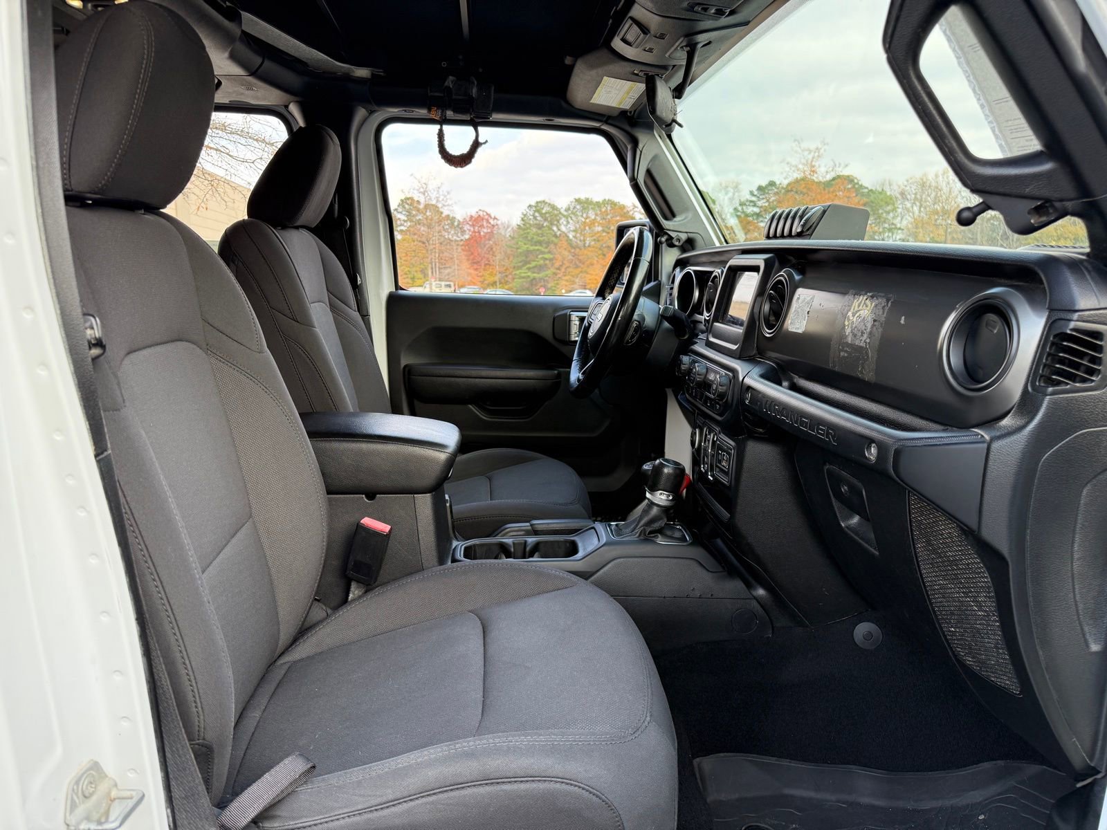 Used 2022 Jeep Wrangler Unlimited Sport w/ Xtreme Recon 35" Tire Package image 31