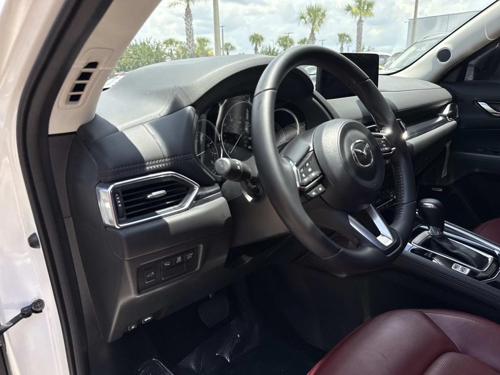 Certified 2025 MAZDA CX-5 Carbon Edition AWD/4WD image 28
