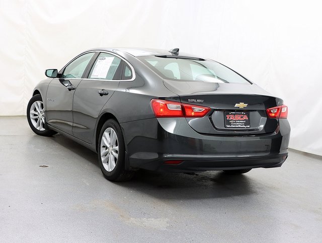 Used 2016 Chevrolet Malibu LT w/ Leather Package image 8