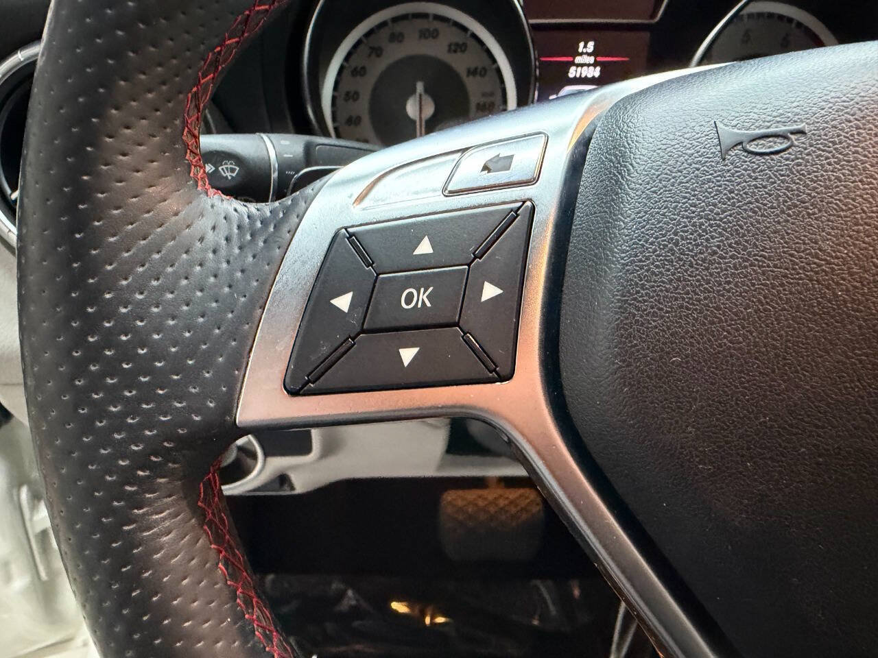 Used 2014 Mercedes-Benz CLA 250 image 23