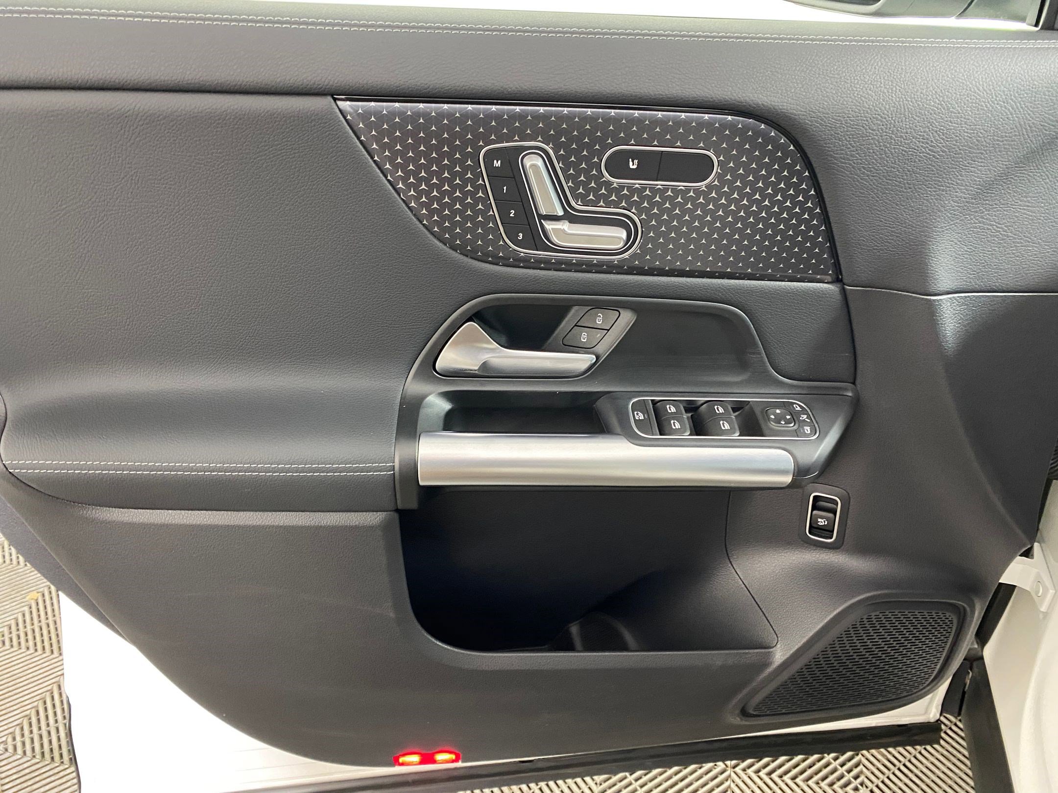 Certified 2026 Mercedes-Benz GLA 250 4MATIC image 12