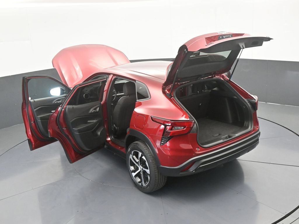 Used 2024 Chevrolet Trax RS w/ Driver Confidence Package FWD image 62