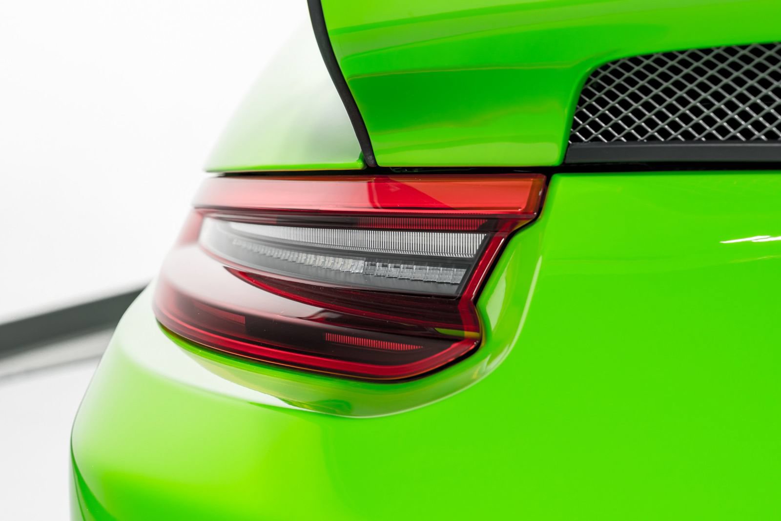 Used 2019 Porsche 911 GT3 RS RWD image 51