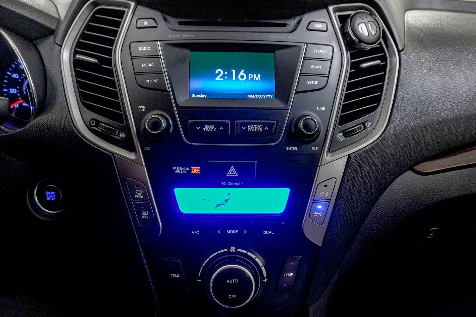 Used 2014 Hyundai Santa Fe Sport 2.0T AWD/4WD image 23