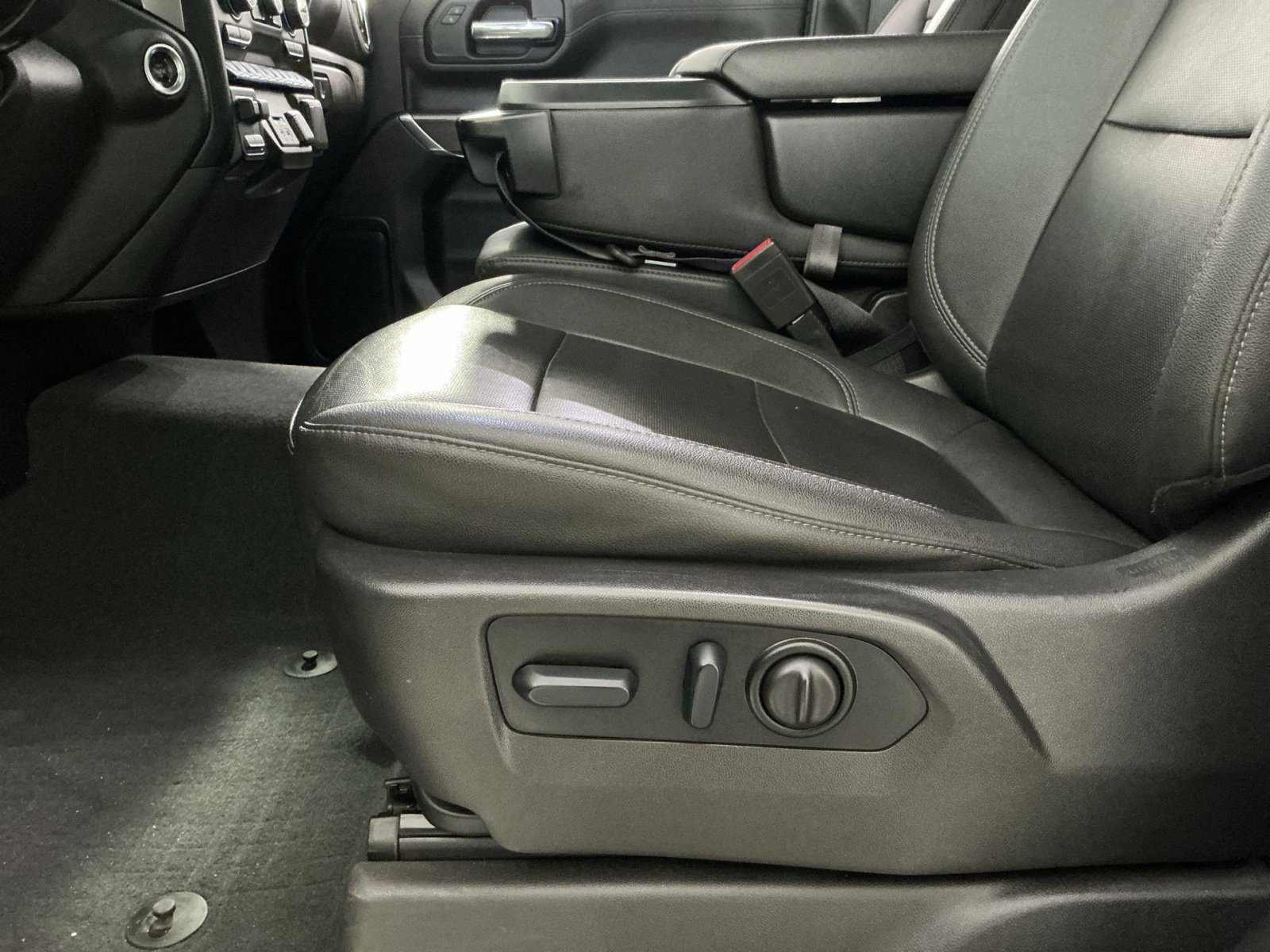 Used 2023 Chevrolet Silverado 2500 LTZ w/ Safety Package image 22