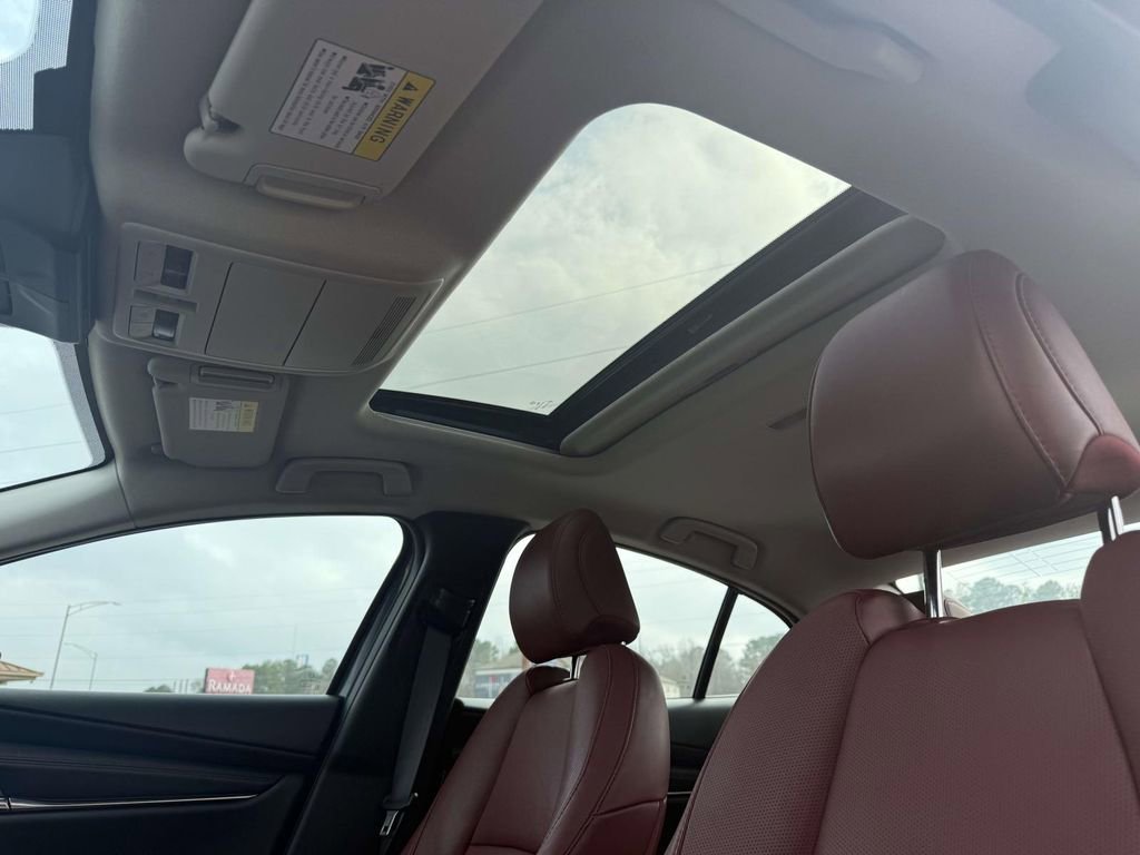 Used 2024 MAZDA MAZDA3 s image 23