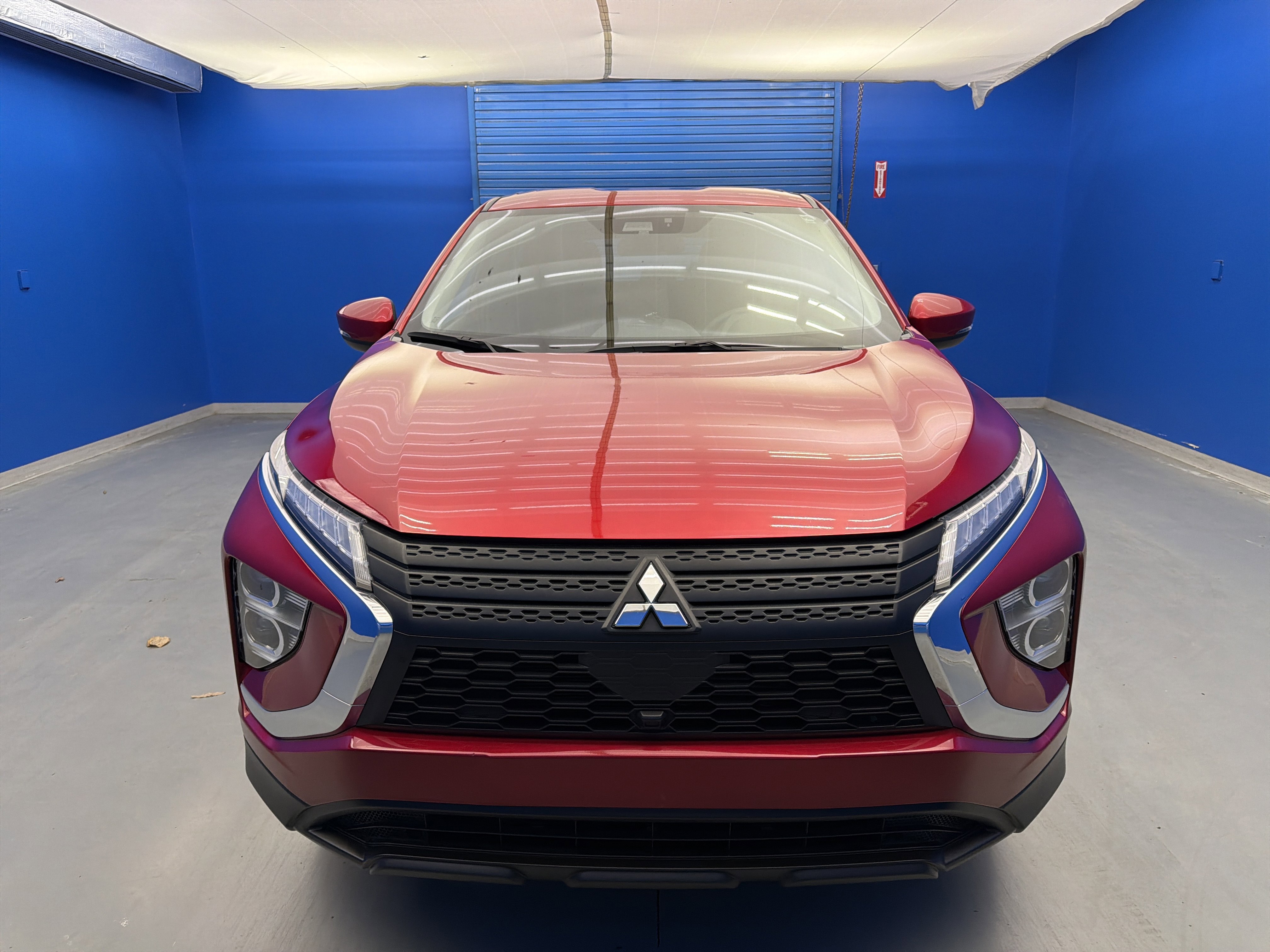 Used 2024 Mitsubishi Eclipse Cross ES image 3