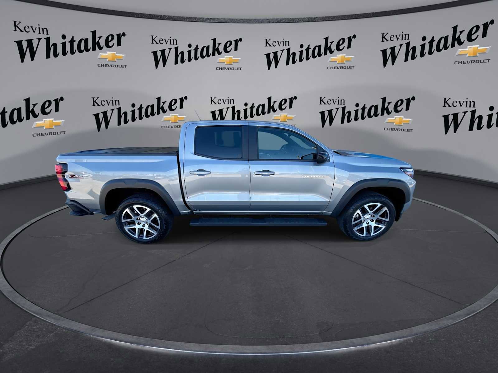Certified 2024 Chevrolet Colorado Z71 w/ Advanced Trailering Package image 9