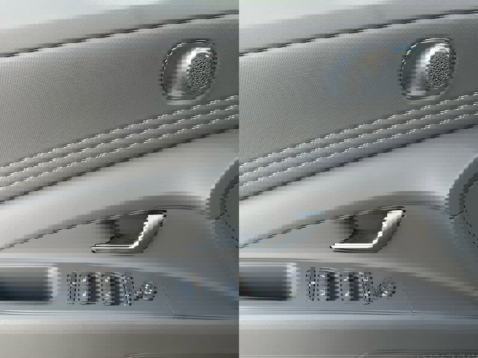 Certified 2026 Hyundai Elantra Sport image 29