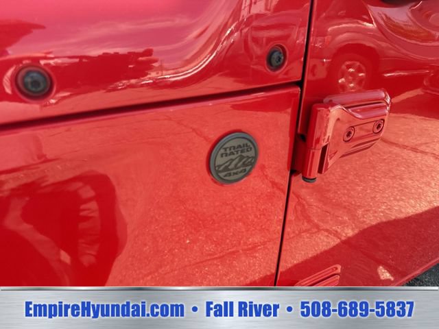Used 2024 Jeep Wrangler Unlimited Sport AWD/4WD image 12