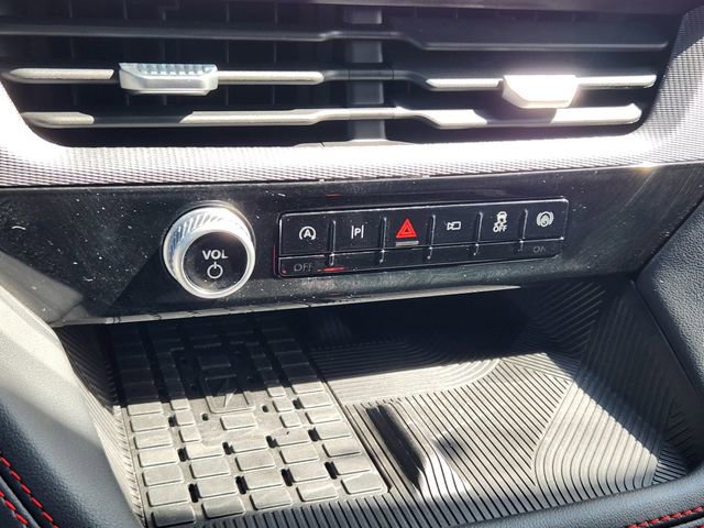 Used 2025 Ford Explorer ST-Line w/ Premium Package RWD image 19