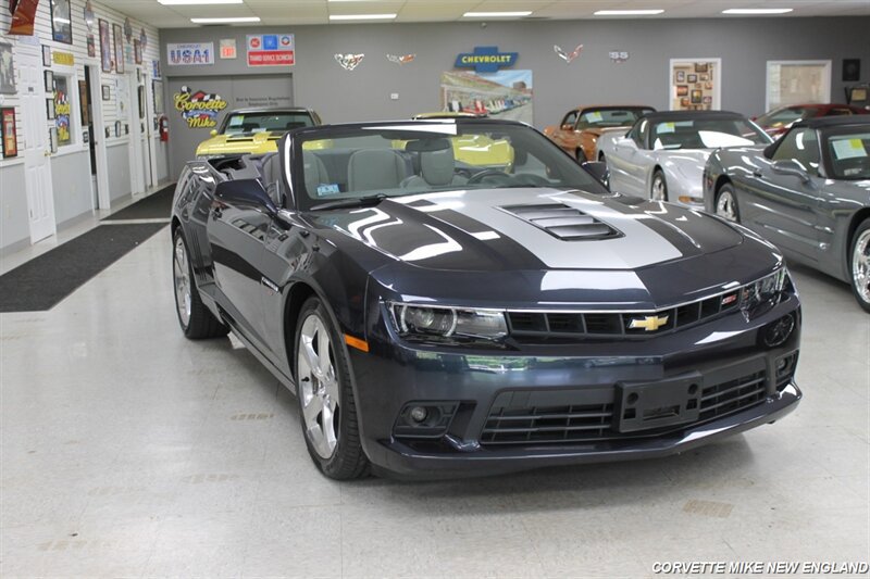 Used 2014 Chevrolet Camaro SS w/ RS Package RWD image 31