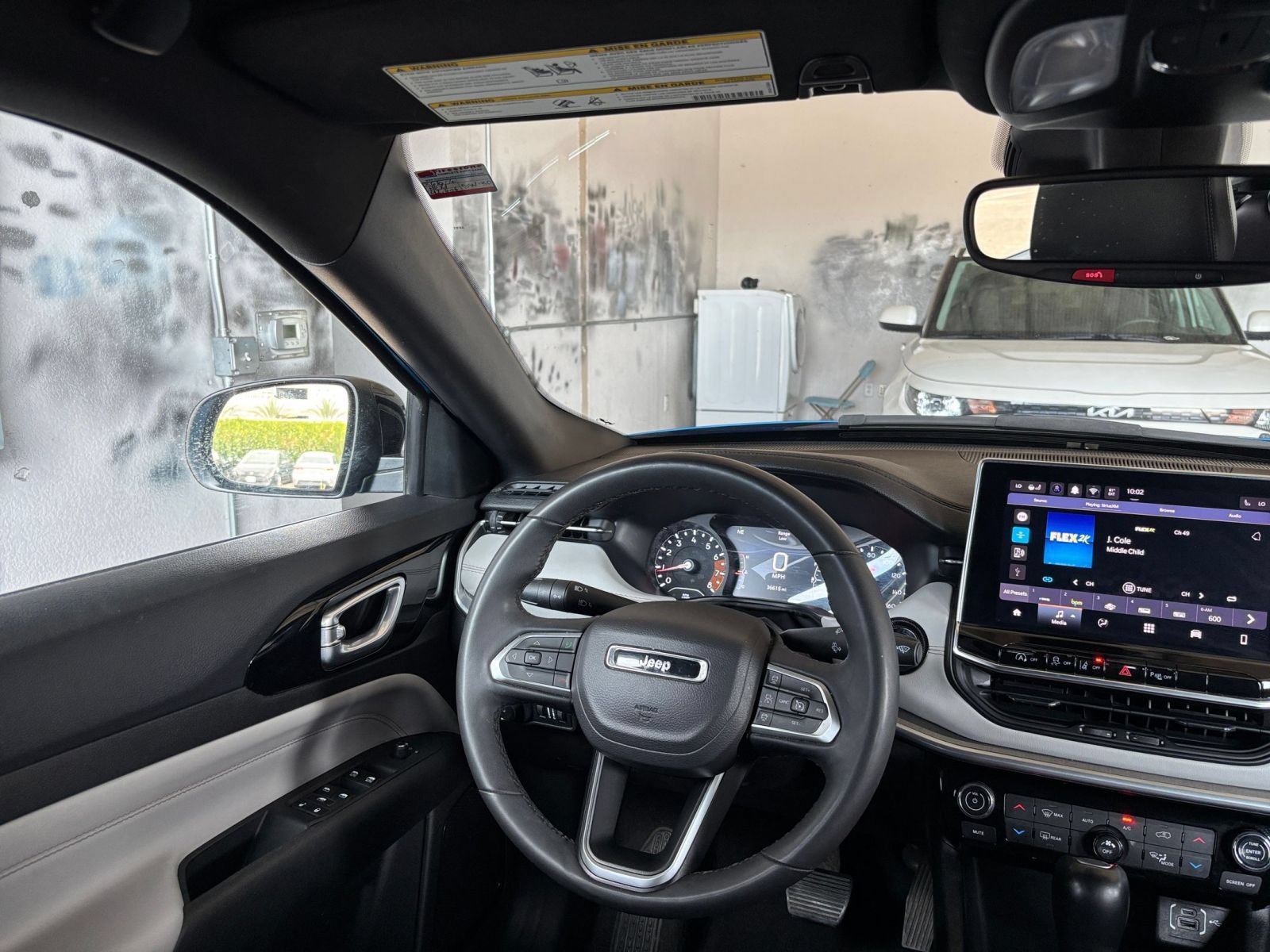 Used 2025 Jeep Compass Limited AWD/4WD image 34