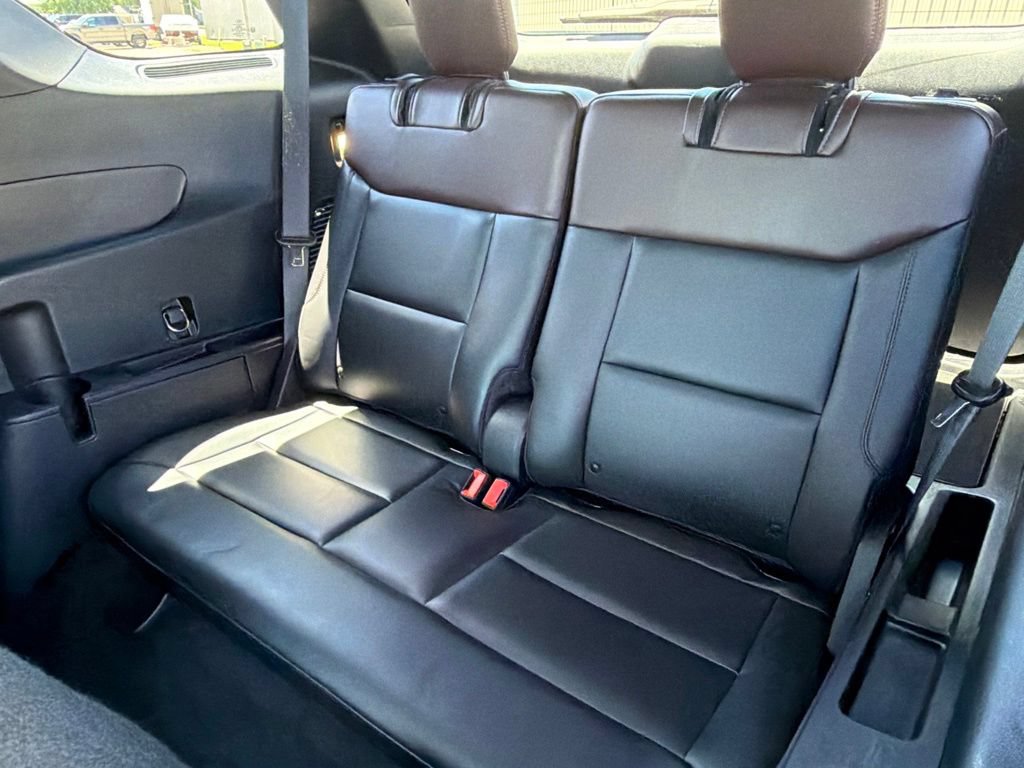 Used 2021 Ford Explorer Platinum AWD/4WD image 15