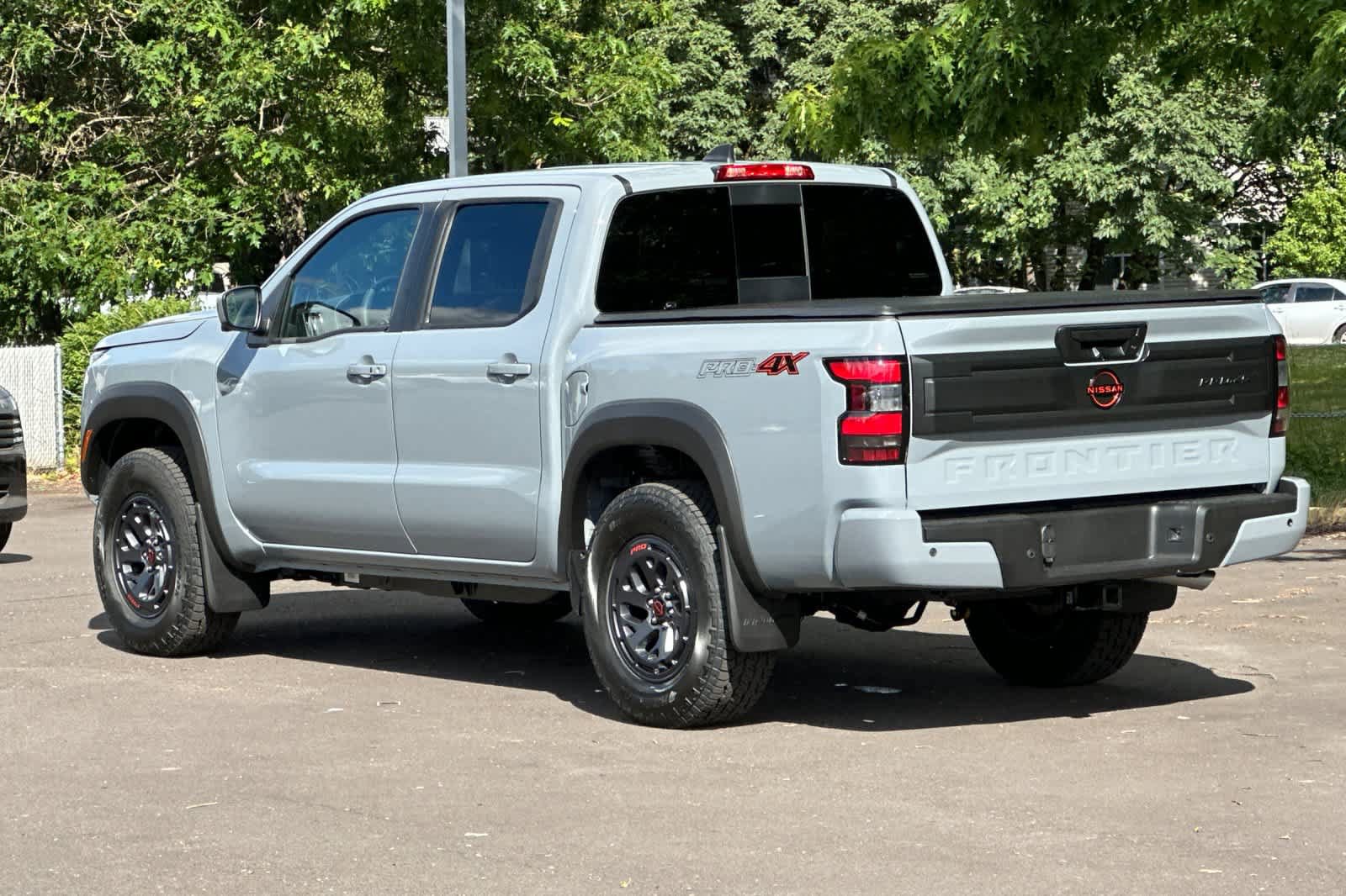 New 2026 Nissan Frontier PRO-4X w/ Pro Premium Package AWD/4WD image 6