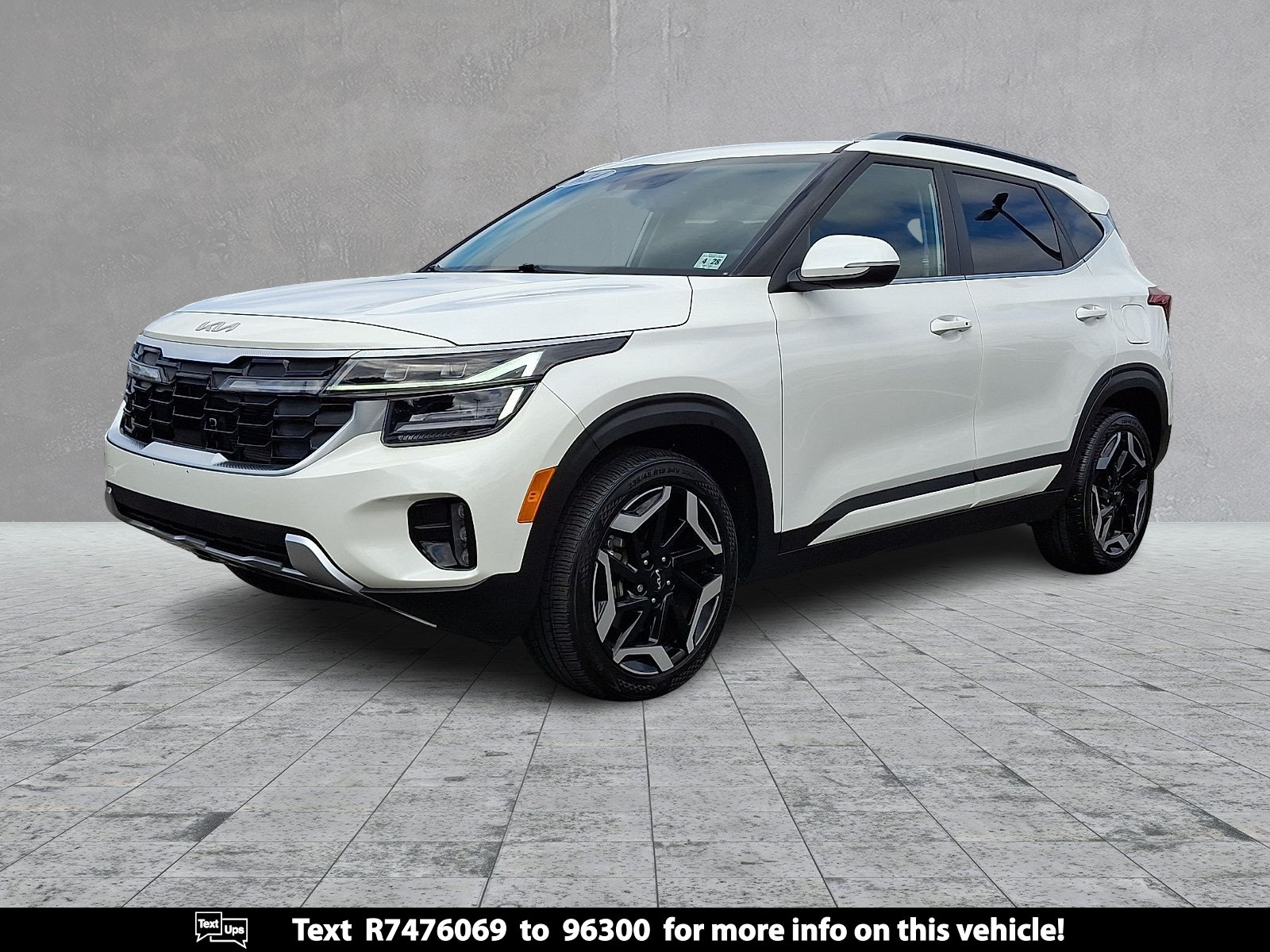Used 2024 Kia Seltos SX AWD/4WD image 1