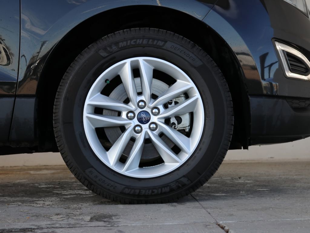 Used 2015 Ford Edge SEL w/ Equipment Group 201A AWD/4WD image 16