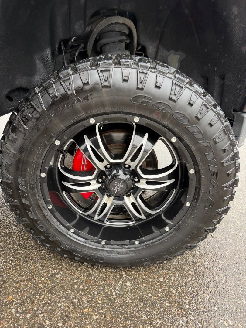 Used 2016 Chevrolet Silverado 1500 LTZ Z71 w/ LTZ Plus Package image 4