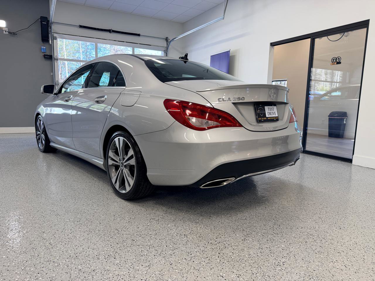 Used 2018 Mercedes-Benz CLA 250 image 5