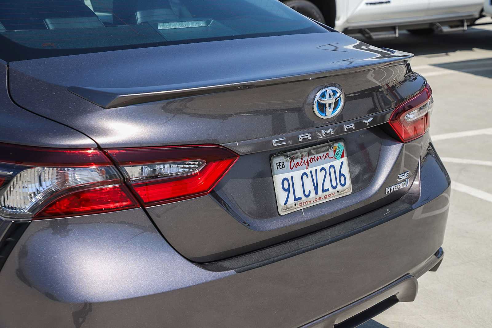 Used 2024 Toyota Camry SE w/ Audio Upgrade Package FWD image 11
