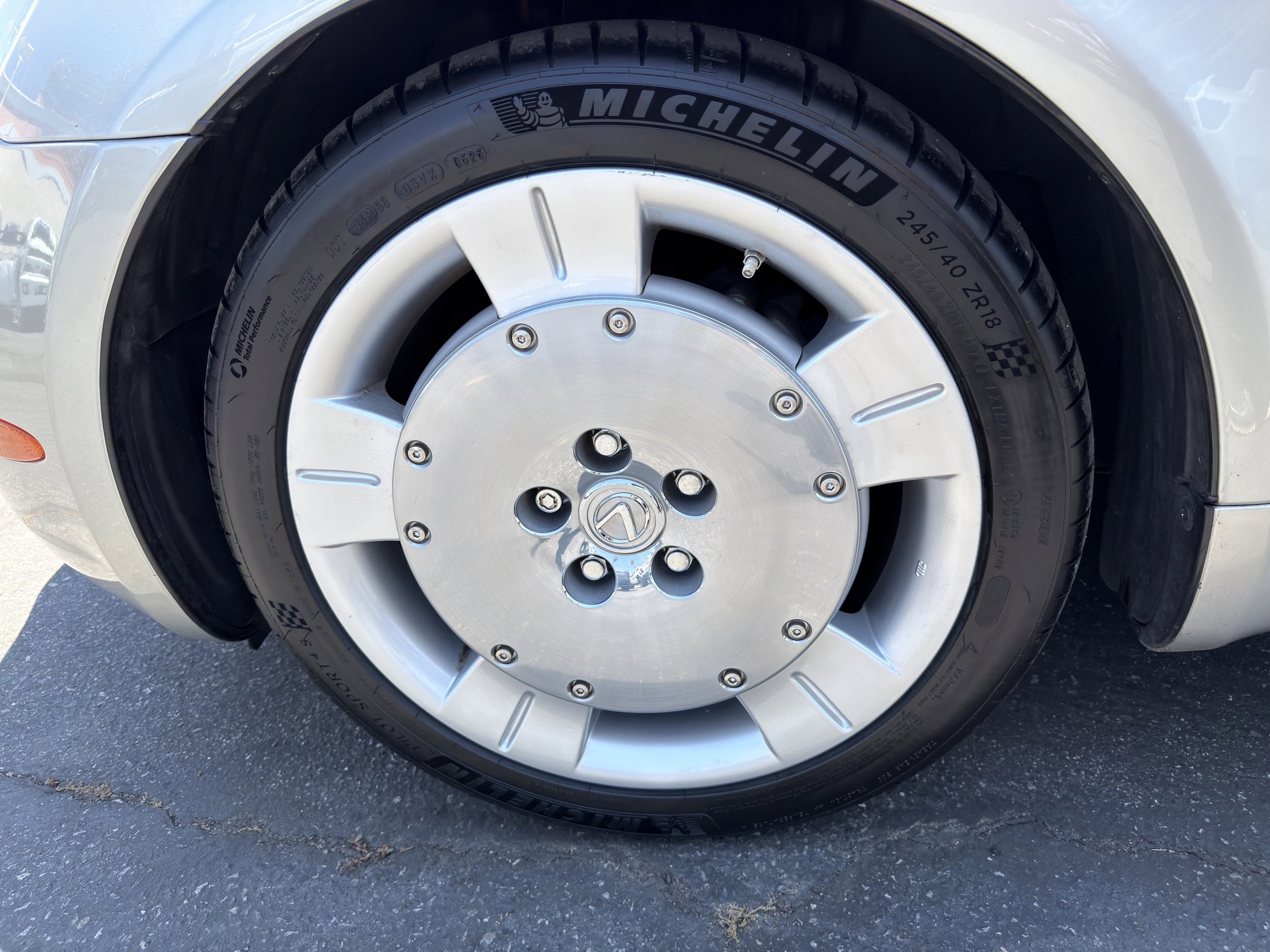 Used 2003 Lexus SC 430 Convertible RWD image 32