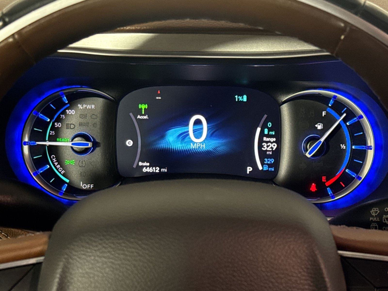 Used 2021 Chrysler Pacifica Limited w/ Uconnect Theater Family Group FWD image 17