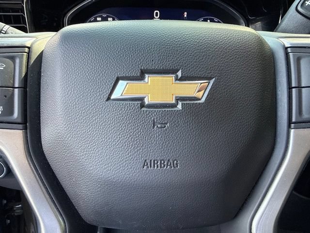 Used 2024 Chevrolet Silverado 1500 LT AWD/4WD image 14