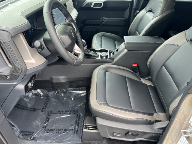 New 2026 Ford Bronco Outer Banks AWD/4WD image 10