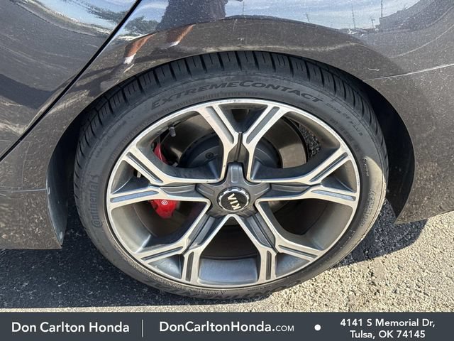 Used 2018 Kia Stinger GT RWD image 12