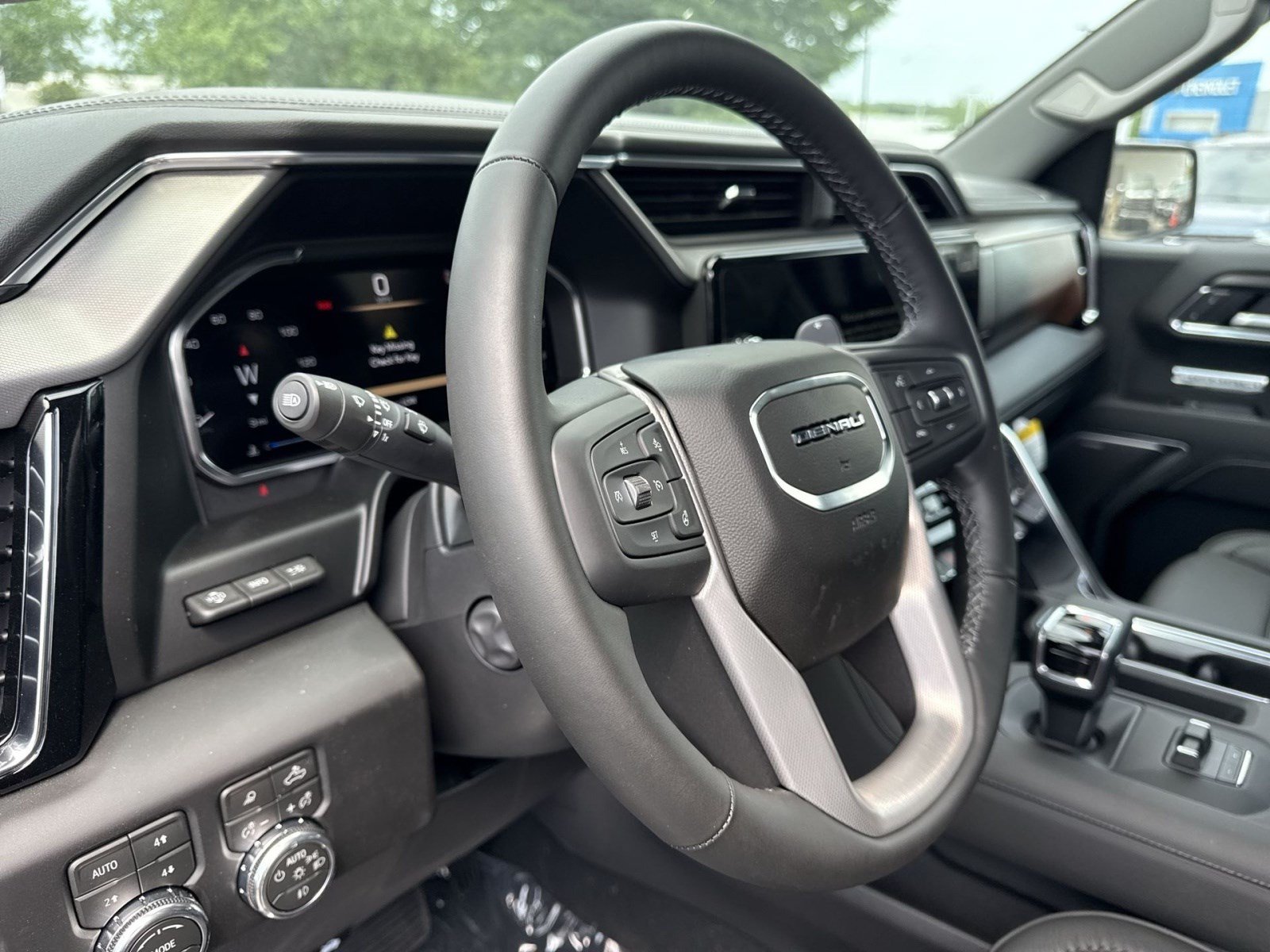 New 2026 GMC Sierra 1500 Denali w/ Denali Reserve Package AWD/4WD image 13