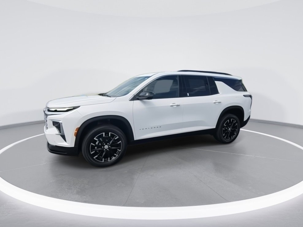 New 2026 Chevrolet Traverse LT w/ Enhanced Driving Package image 4