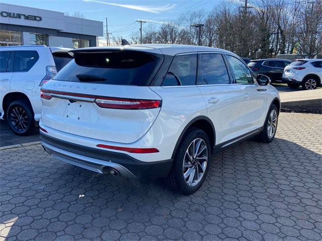 Used 2023 Lincoln Corsair AWD w/ Equipment Group 101A image 5