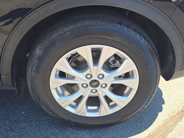 Used 2025 Ford Escape Active FWD image 15
