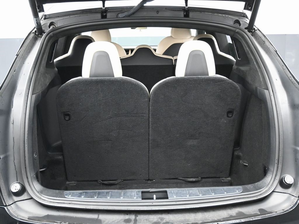 Used 2021 Tesla Model X Performance image 14