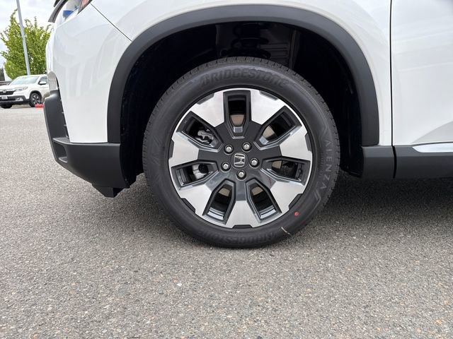 New 2026 Honda Pilot Touring image 28