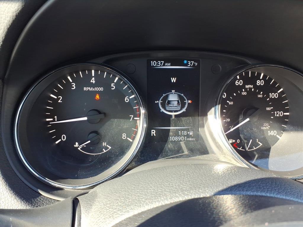 Used 2017 Nissan Rogue SL w/ SL Premium Package image 24