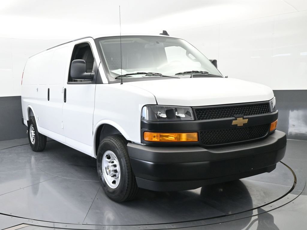 New 2025 Chevrolet Express 2500 w/ Driver Convenience Package image 9