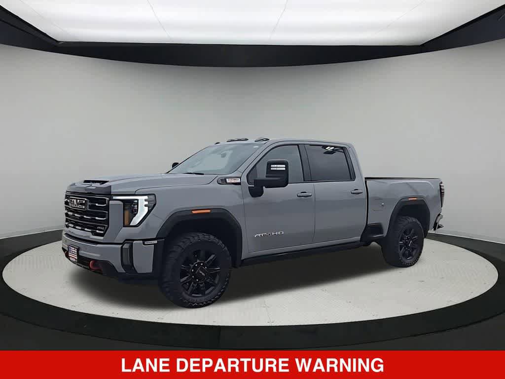 Used 2024 GMC Sierra 2500 AT4 w/ AT4 Premium Plus Package AWD/4WD image 4