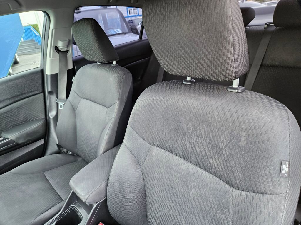 Used 2015 Honda Civic SE image 12