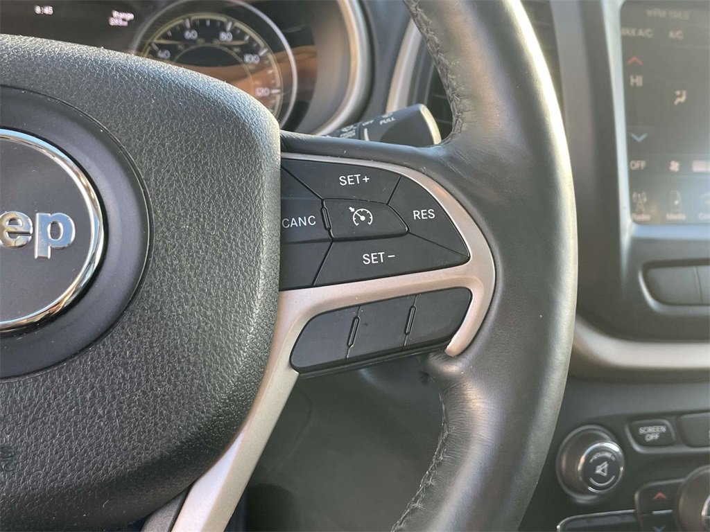 Used 2014 Jeep Cherokee Limited image 23